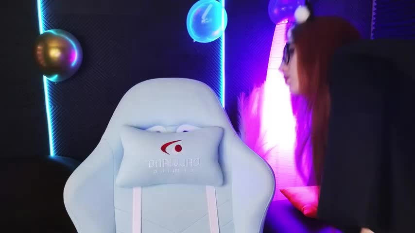 amber_wink Adult Chat August 3, 2025