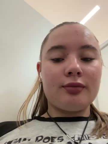 StephanieMur Adult Chat August 3, 2025