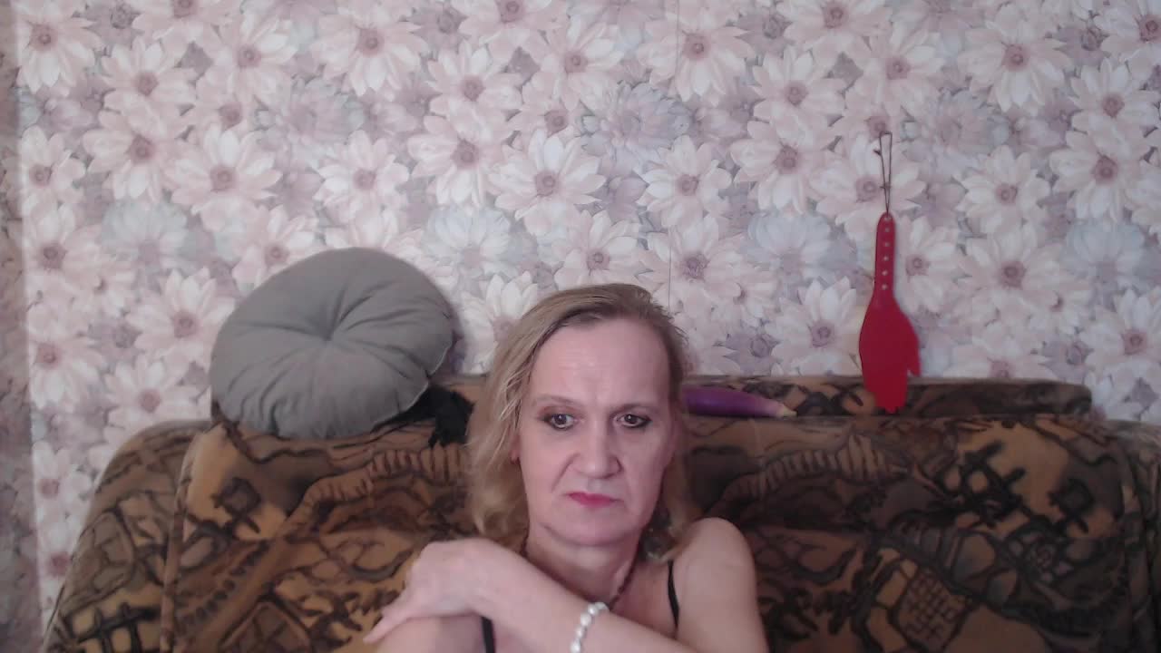 miss-bekker23 Adult Chat August 3, 2025