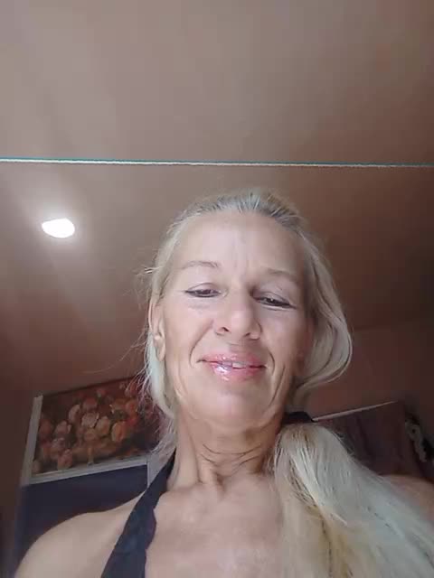 Victoria-sexi Adult Chat August 3, 2025