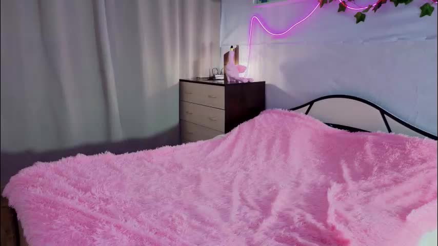 nasy_18 Adult Chat August 3, 2025