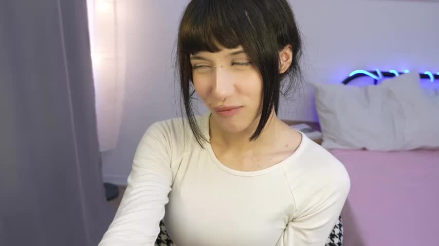 ange1_neon1 Adult Chat August 3, 2025