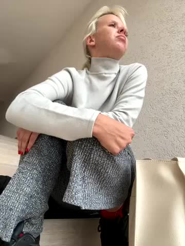 LikaCat Adult Chat August 3, 2025