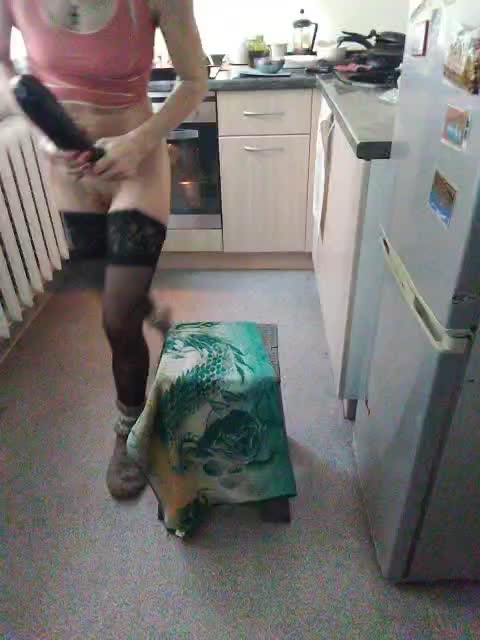 Yuliya77 Adult Chat August 3, 2025