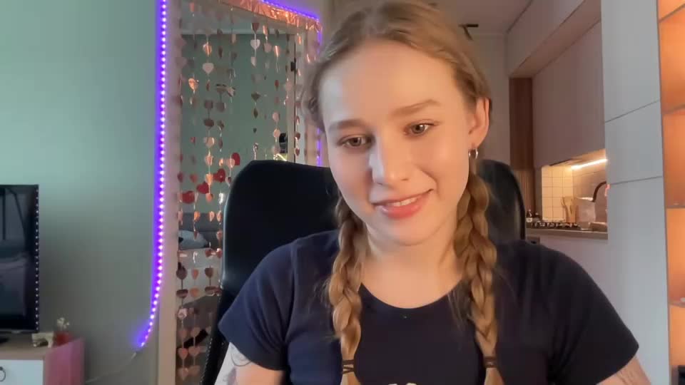 whoisalisa Adult Chat August 3, 2025