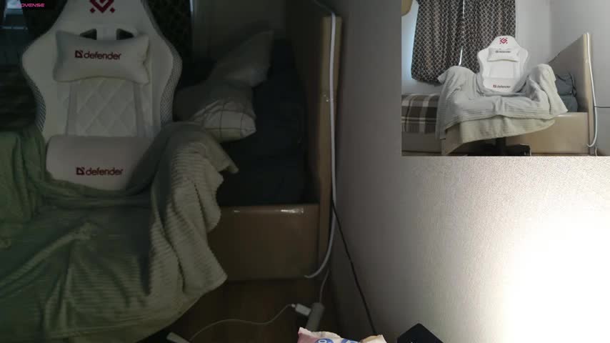 Luna_Loveee Adult Chat August 4, 2025