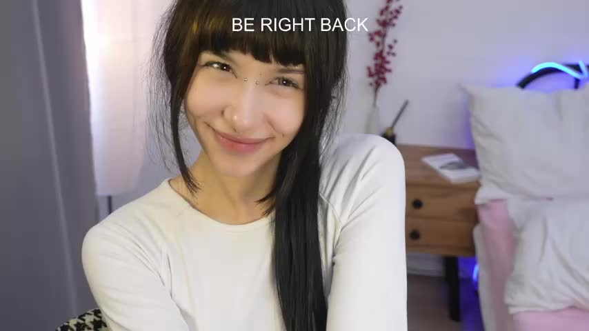 ange1_neon1 Adult Chat August 4, 2025