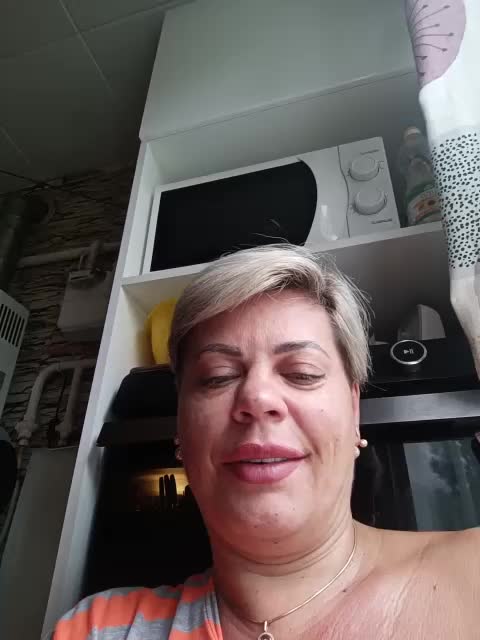 murr-kitty Adult Chat August 4, 2025