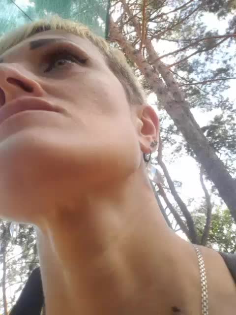 N-I-M-F-O-M-A-N-K-A Adult Chat August 4, 2025