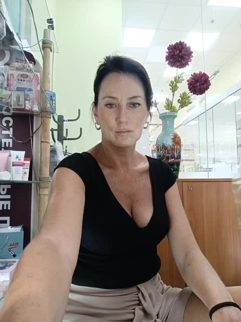 Agnes77 Adult Chat August 4, 2025