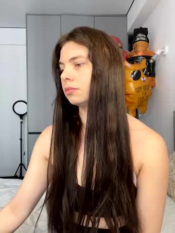 CurlyLara Adult Chat August 4, 2025