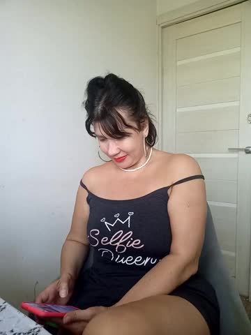 ROXOLANAA_SEXY Adult Chat August 4, 2025