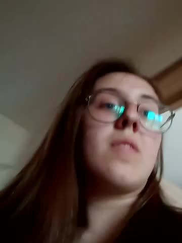 Vviikkssiikk Adult Chat August 4, 2025