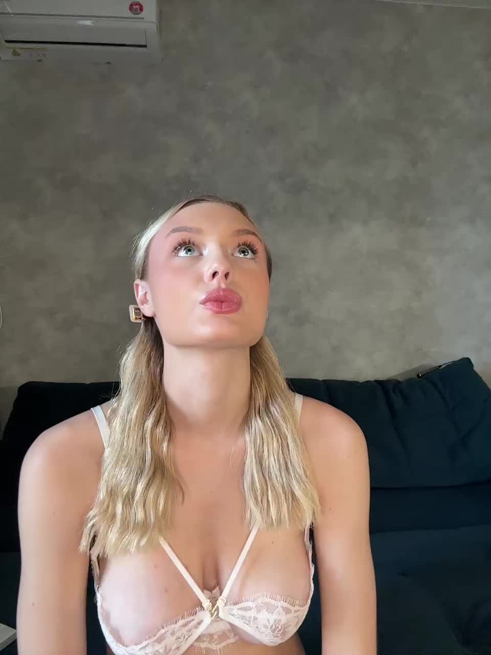 vibe-of-love Adult Chat August 4, 2025