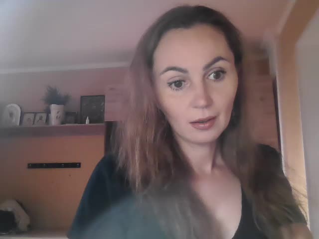 TessBertie Adult Chat August 4, 2025