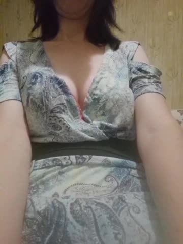 Oksana24rai Adult Chat August 4, 2025