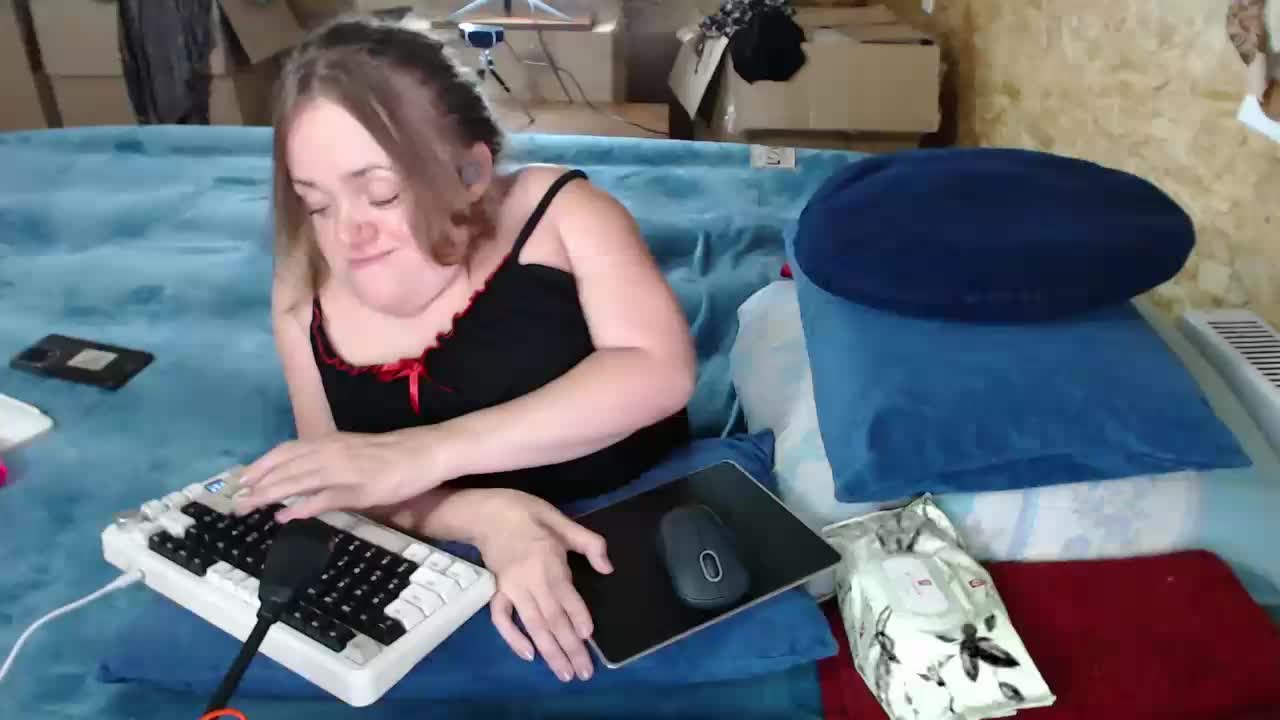 MiniNatali Adult Chat August 4, 2025