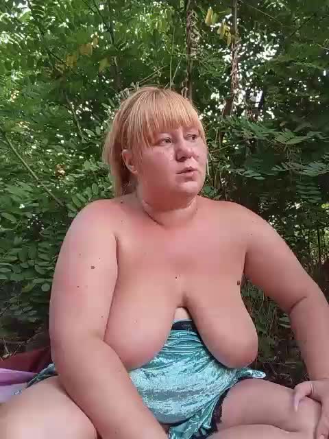 Miss_Boobs2025 Adult Chat August 4, 2025