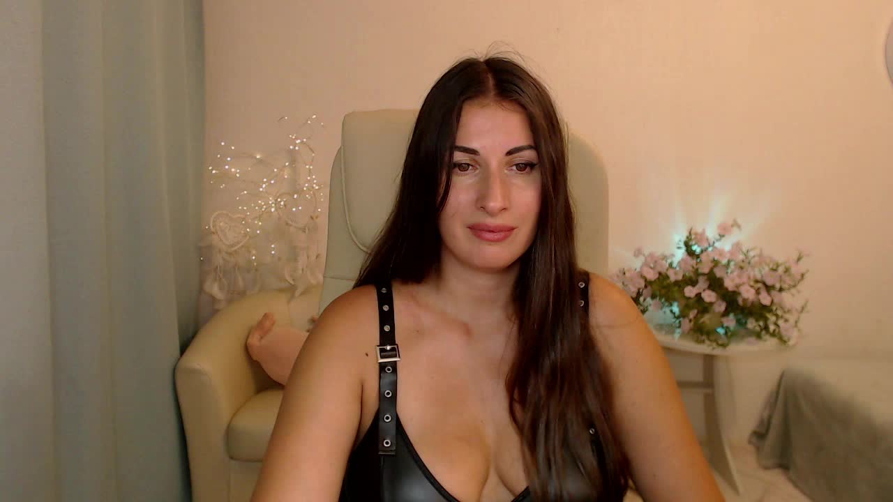 MaryMalory11 Adult Chat August 4, 2025