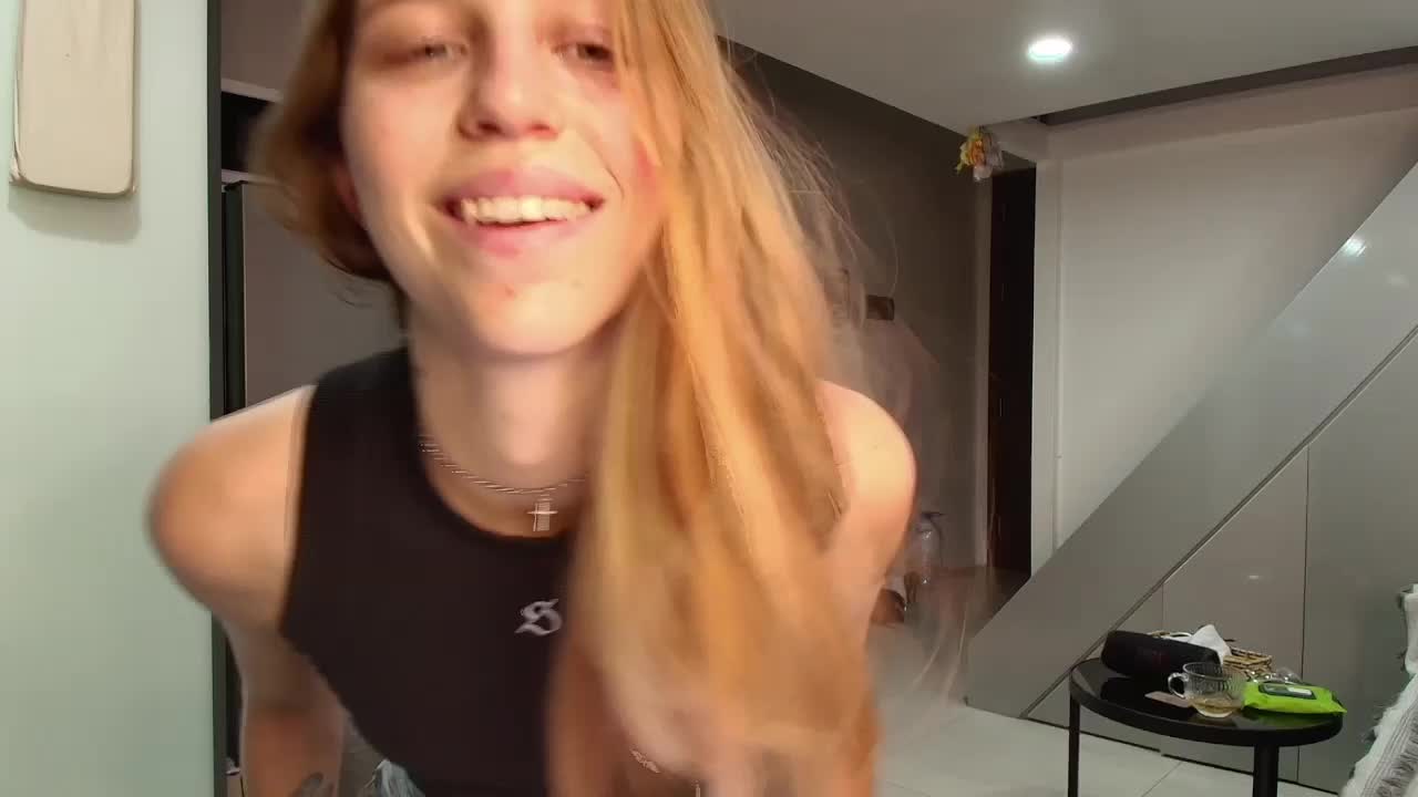 Littlemolly1 Adult Chat August 4, 2025