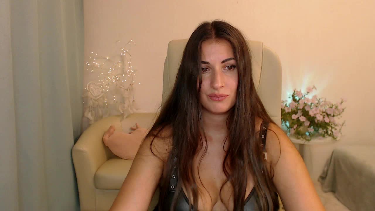 MaryMalory11 Adult Chat August 4, 2025