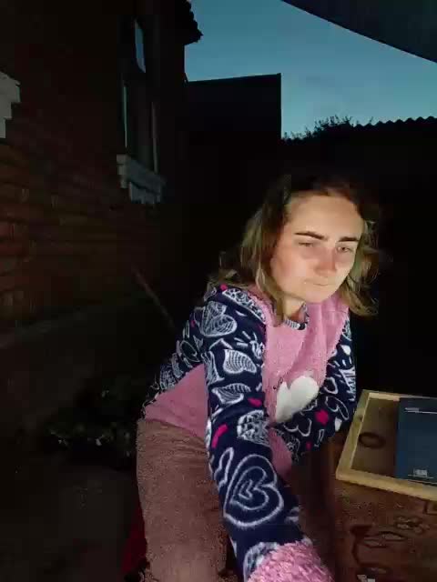 Koketka_nelegal Adult Chat August 4, 2025