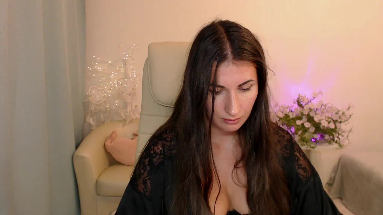 MaryMalory11 Adult Chat August 4, 2025