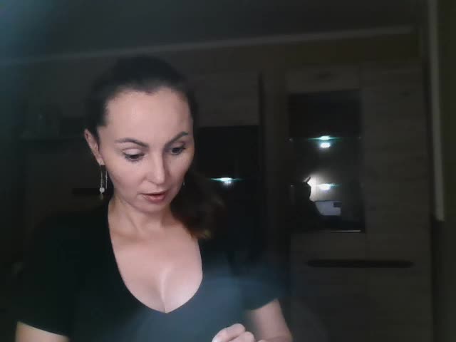 TessBertie Adult Chat August 4, 2025