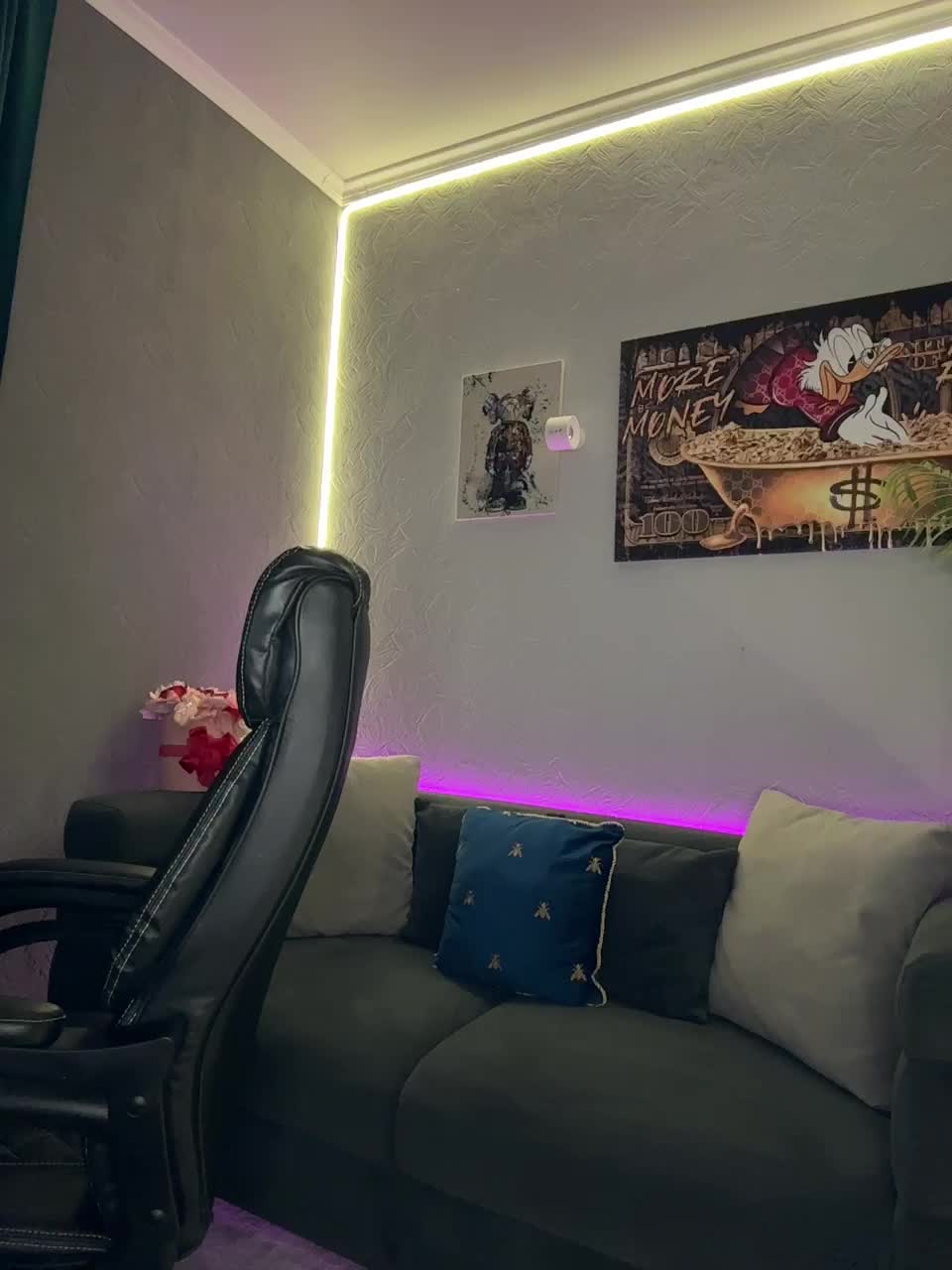 nikawow Adult Chat August 4, 2025