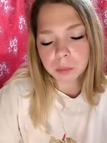 Zuli_Kiska Adult Chat August 4, 2025