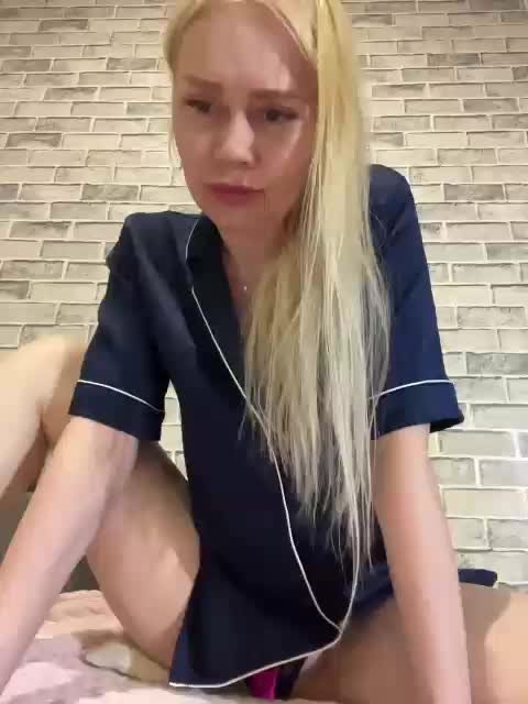 MirandaNow Adult Chat August 4, 2025