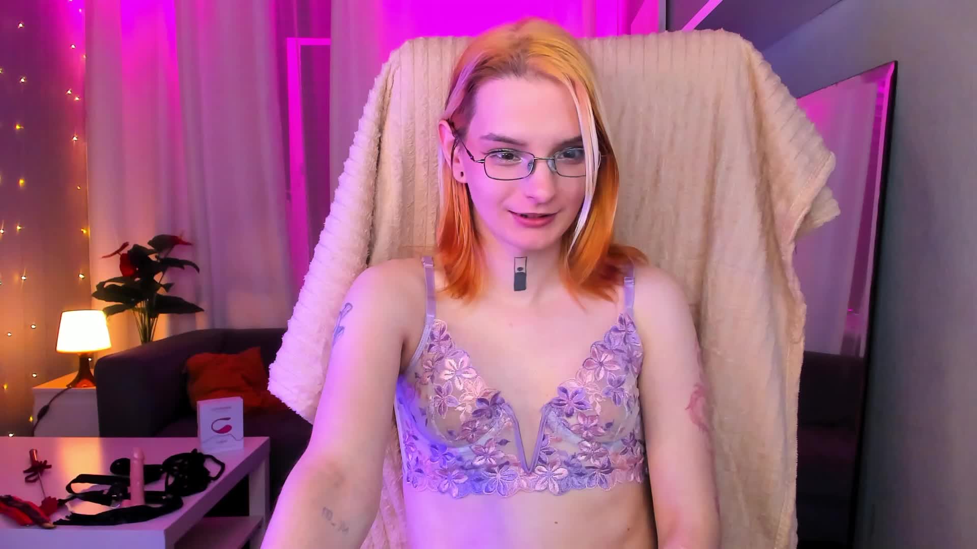 lika-haris Adult Chat August 4, 2025