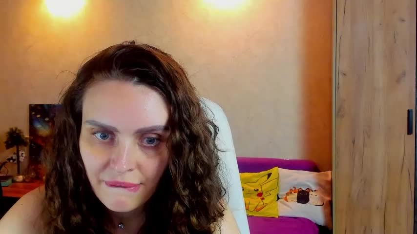 mia_grantes Adult Chat August 4, 2025