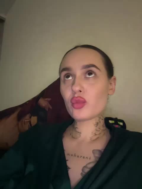 Italianka Adult Chat August 4, 2025