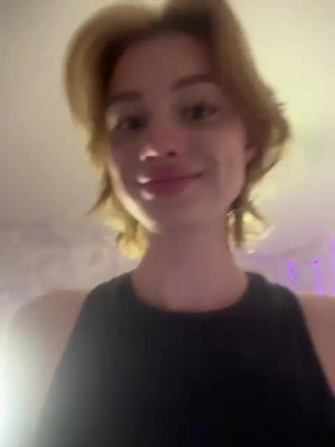 ice-hot Adult Chat August 4, 2025