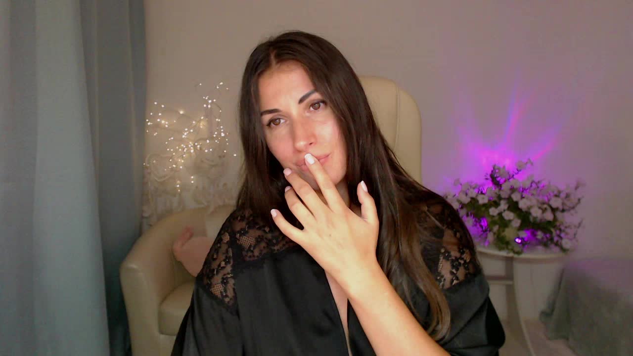 MaryMalory11 Adult Chat August 4, 2025