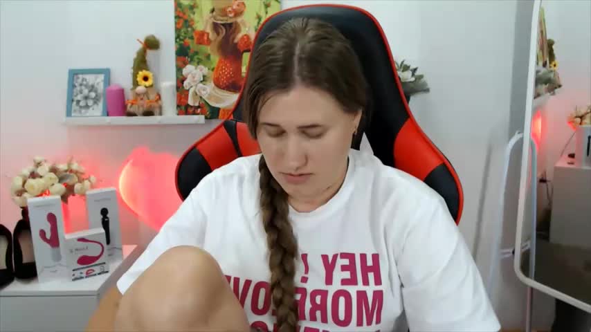 Lucky_Lana Adult Chat August 4, 2025