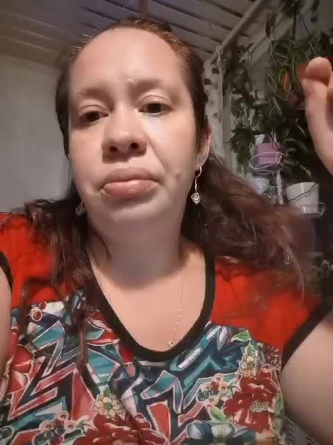 catsloveqq Adult Chat August 4, 2025