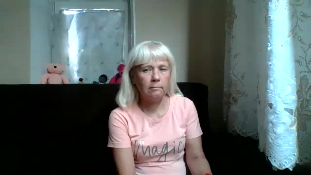 sakura_blonde Adult Chat August 4, 2025