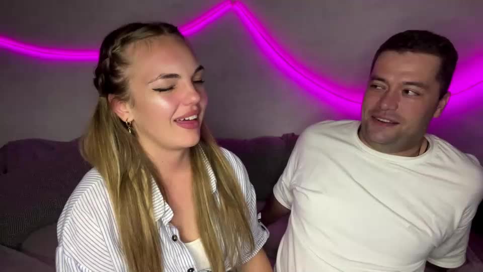 deeplookscouple Adult Chat August 4, 2025