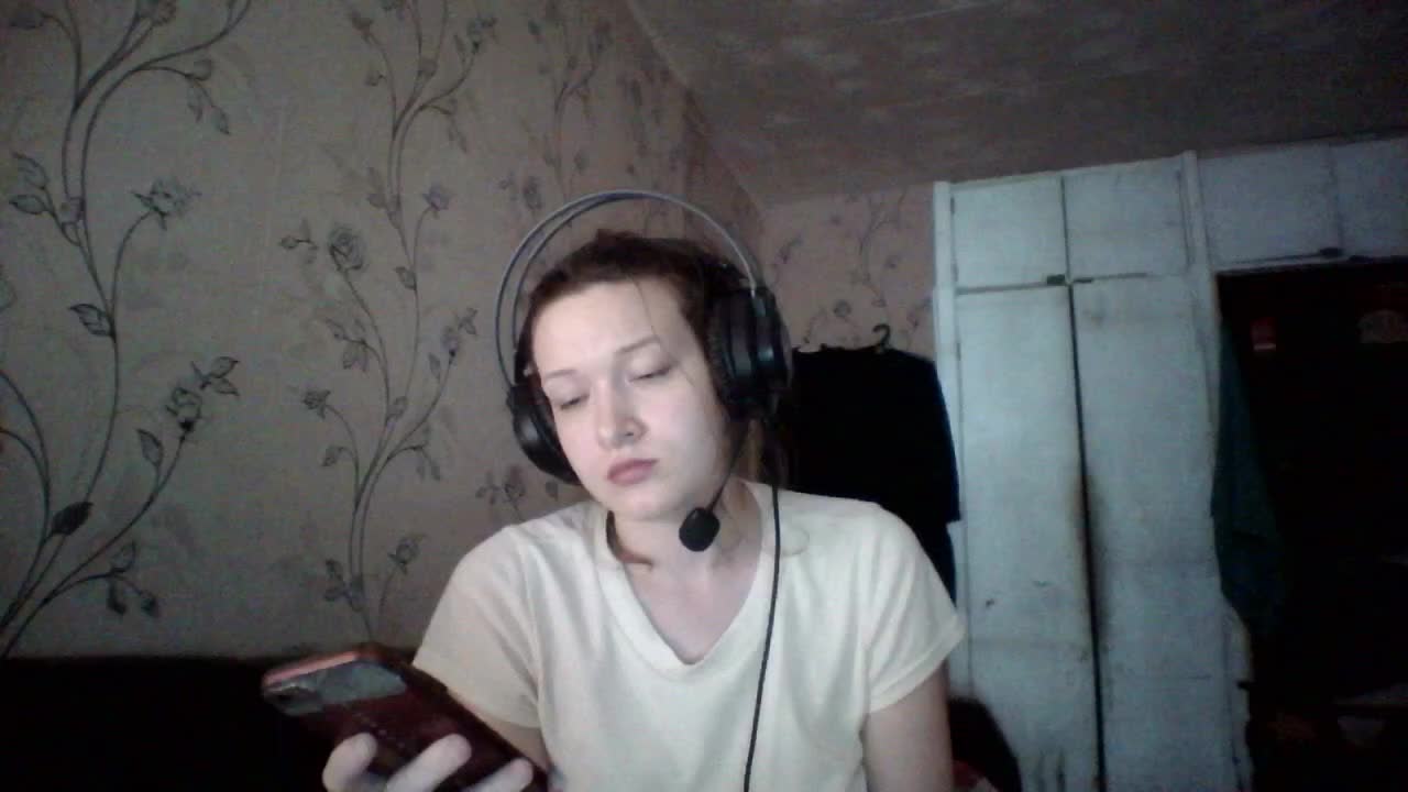 kurtizanka-partizanka Adult Chat August 4, 2025