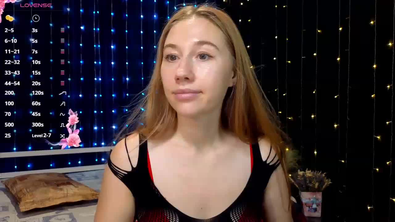 kiskaWEDNESDAY Adult Chat August 4, 2025