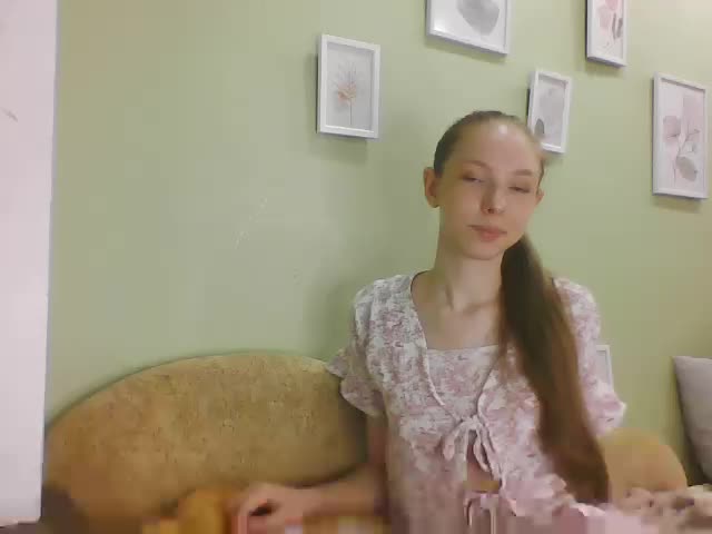 Lili-0508 Adult Chat August 4, 2025