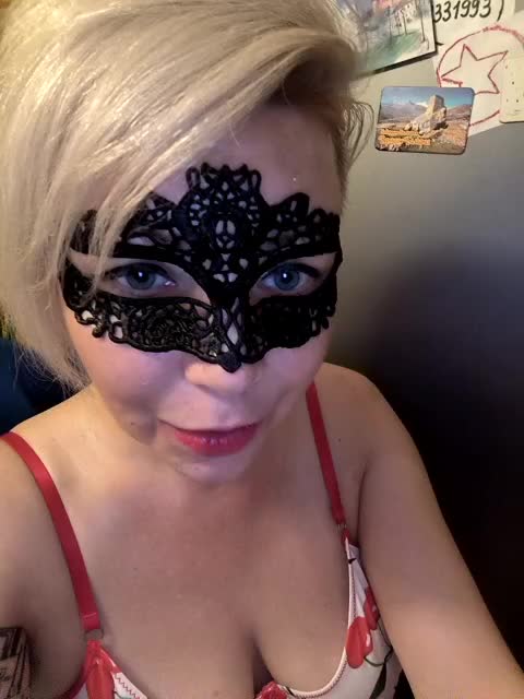 TilyTily Adult Chat August 4, 2025