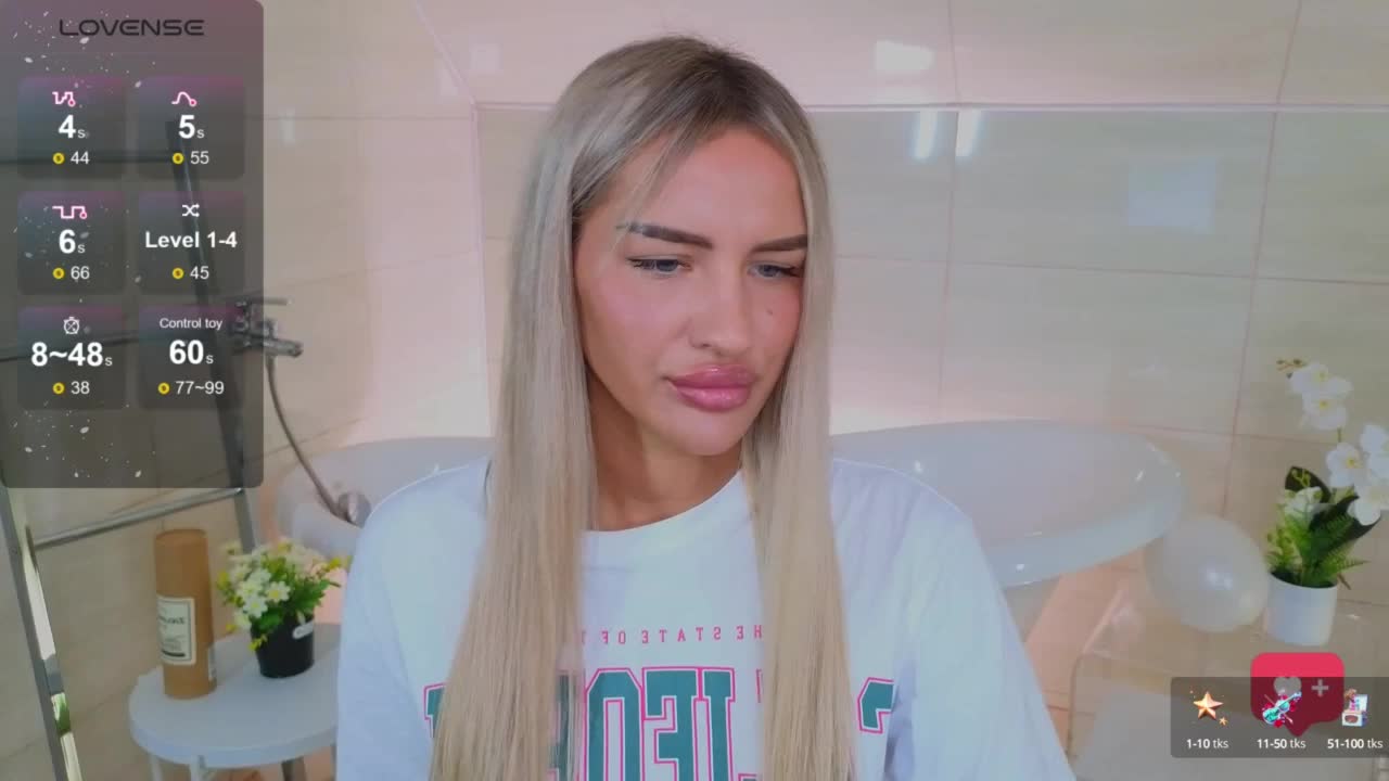 LeilaFlower Adult Chat August 4, 2025