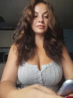 Sweet-Candy88 Adult Chat August 4, 2025