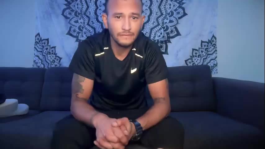 yurdreams_22 Adult Chat August 4, 2025