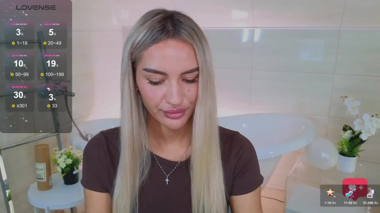 LeilaFlower Adult Chat August 4, 2025