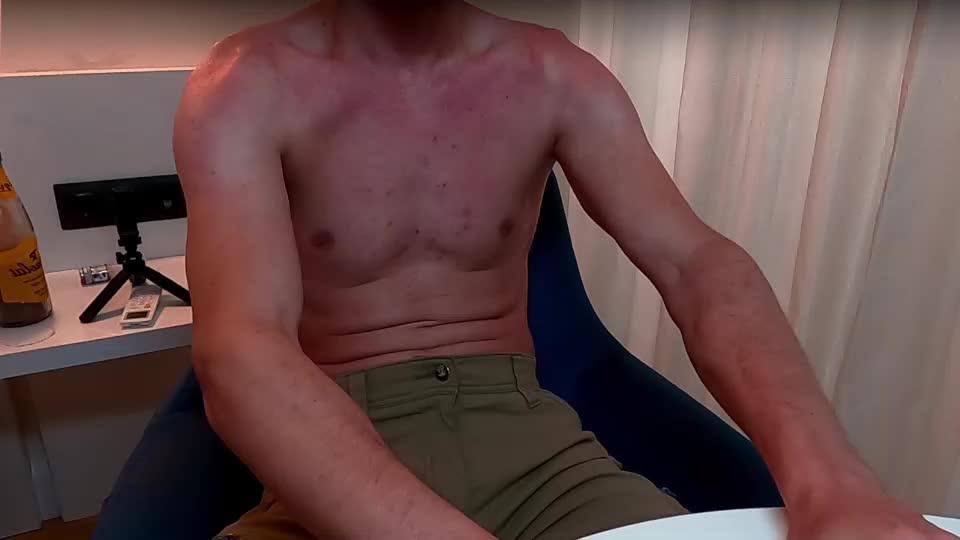 axl_fx Adult Chat August 4, 2025