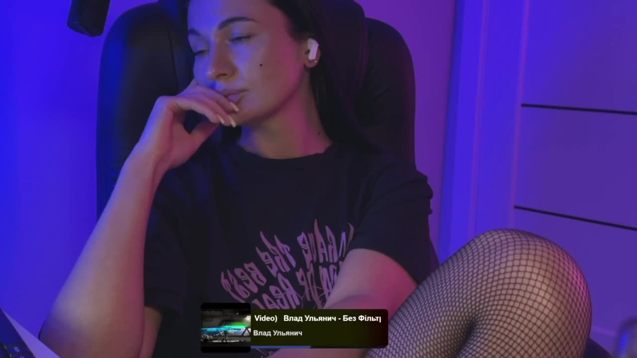 _UkRaiNo4Ka_ Adult Chat August 4, 2025